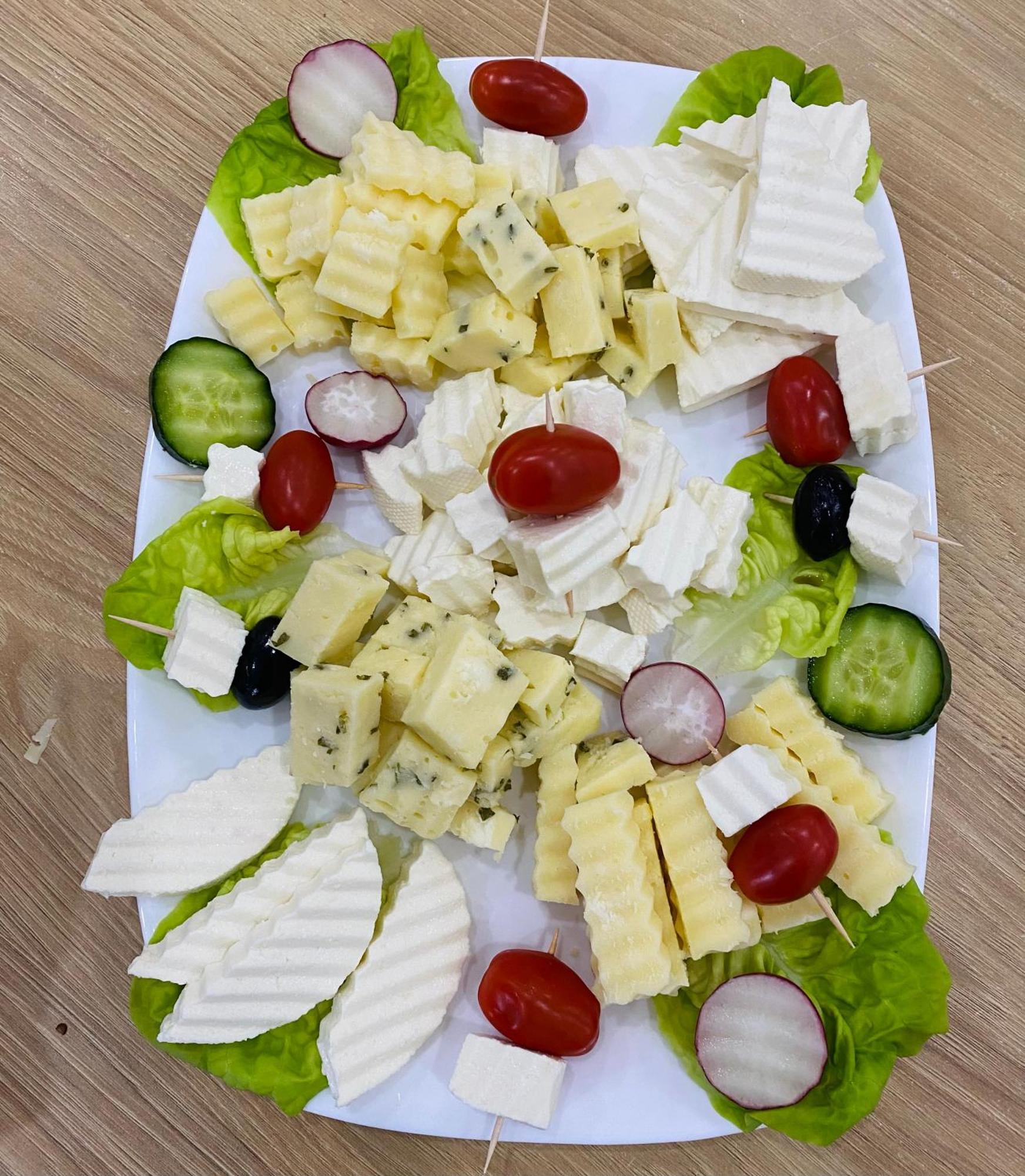 Pensiunea Suci Batiza Kültér fotó